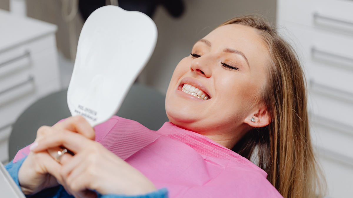 Dental Implants vs. Dentures: Which Tooth Replacement Option Is Right for You?