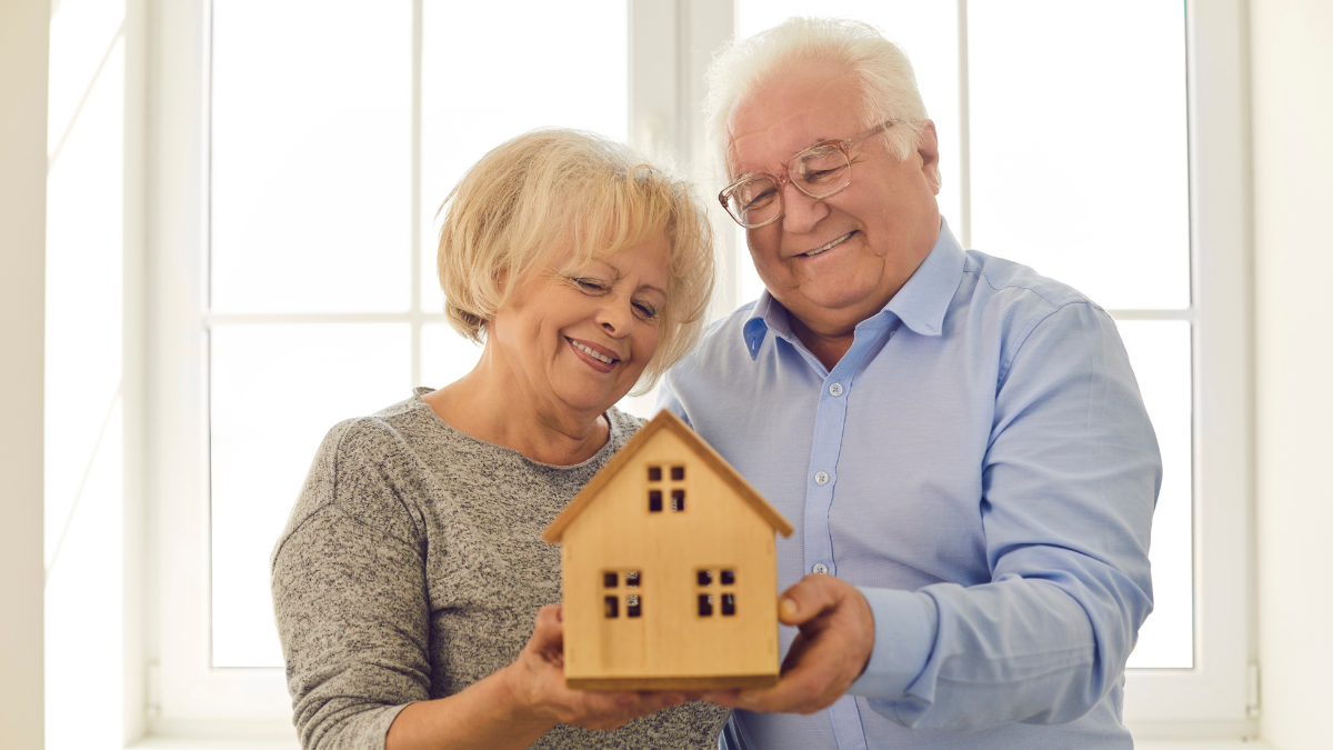 reverse mortgage benefits